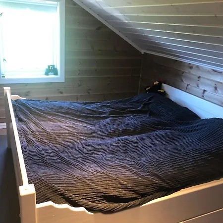 Familiehytte Pa Kvamskogen Dom wakacyjny